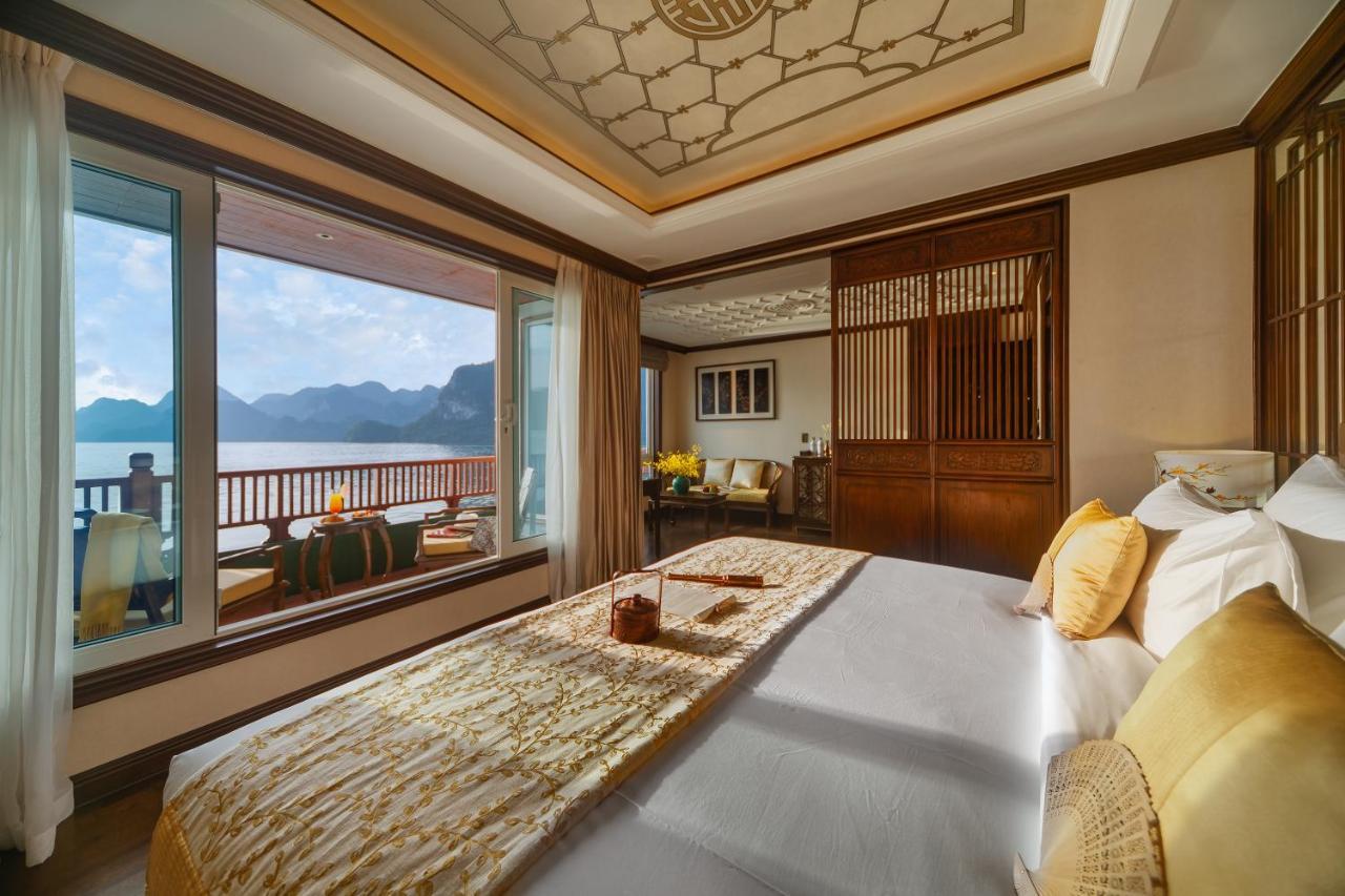 Heritage Line Ylang Cruise - Halong Bay & Lan Ha Bay Ha Long Bagian luar foto
