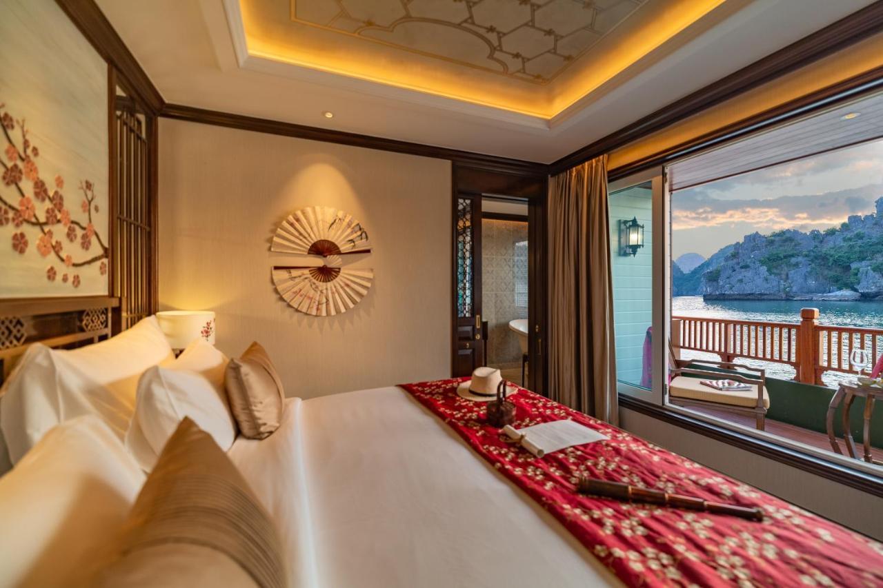Heritage Line Ylang Cruise - Halong Bay & Lan Ha Bay Ha Long Bagian luar foto