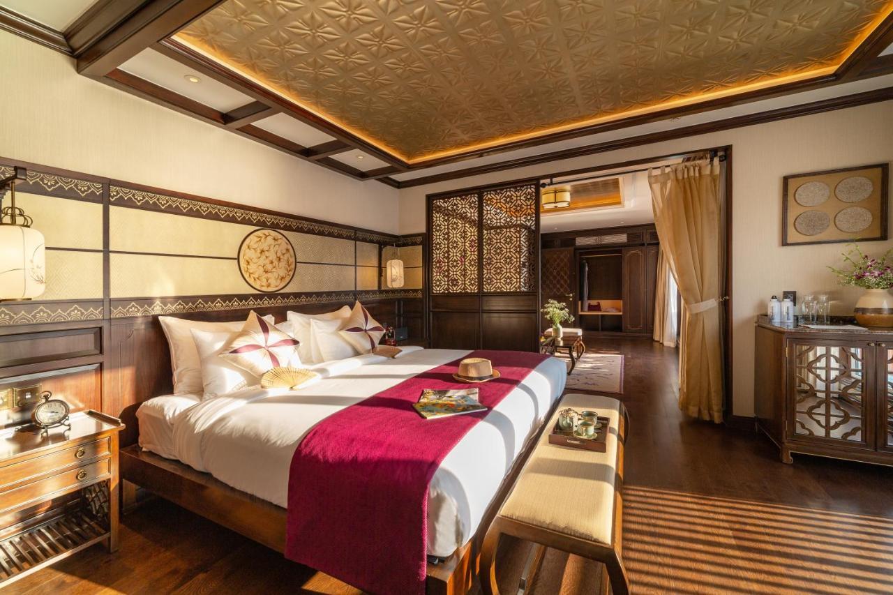 Heritage Line Ylang Cruise - Halong Bay & Lan Ha Bay Ha Long Bagian luar foto