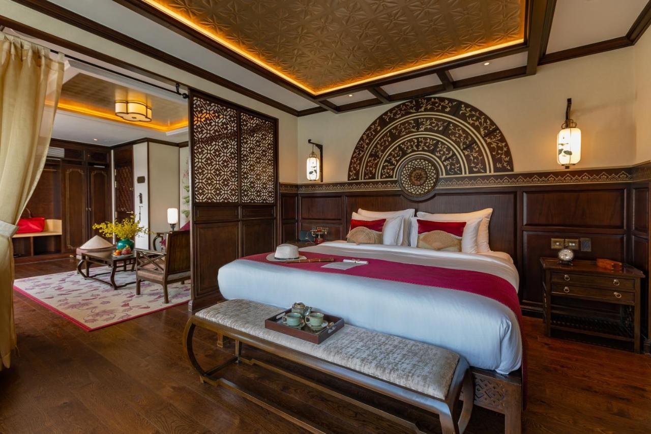 Heritage Line Ylang Cruise - Halong Bay & Lan Ha Bay Ha Long Bagian luar foto